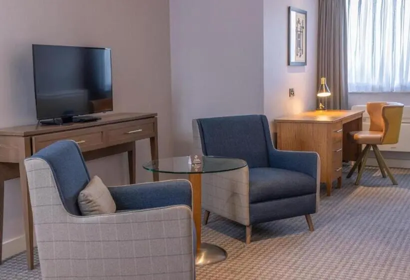Superior-huone, Oxford Belfry Hotel & Spa