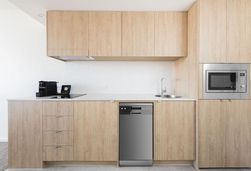 Студио Executive, Abode Kingston