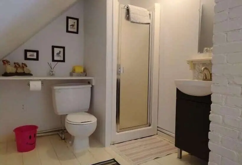 سوئیت 2 خوابه, Auberge La Châtelaine
