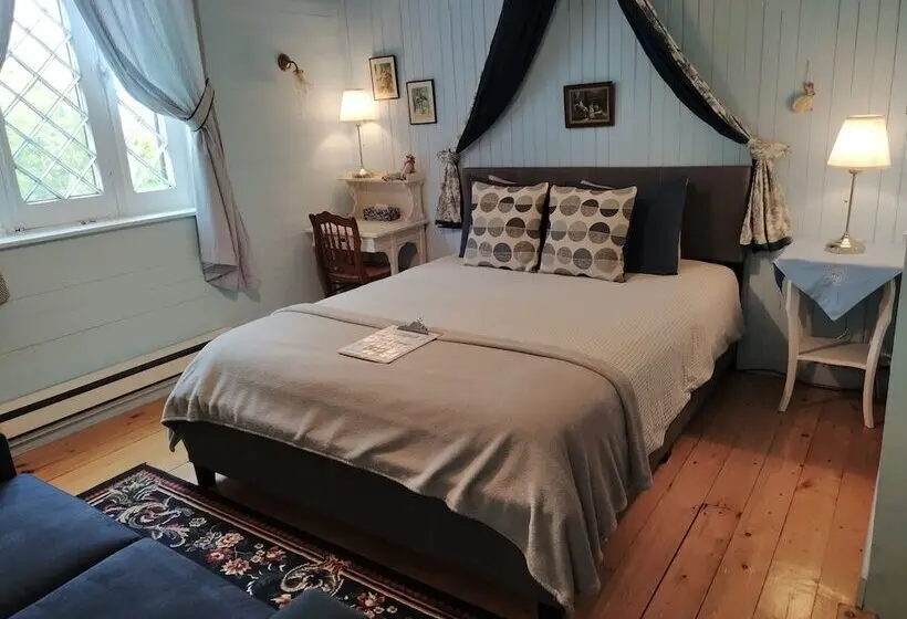 اتاق لوکس, Auberge La Châtelaine