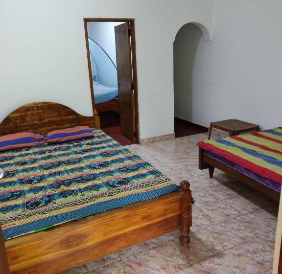 Трежместный Номер Economy, Deer Garden Guest