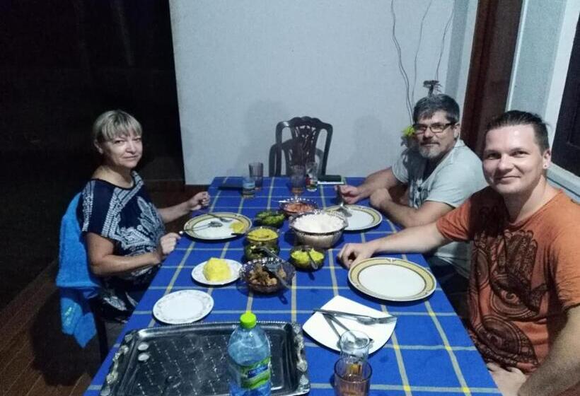 Семейный Номер, Deer Garden Guest