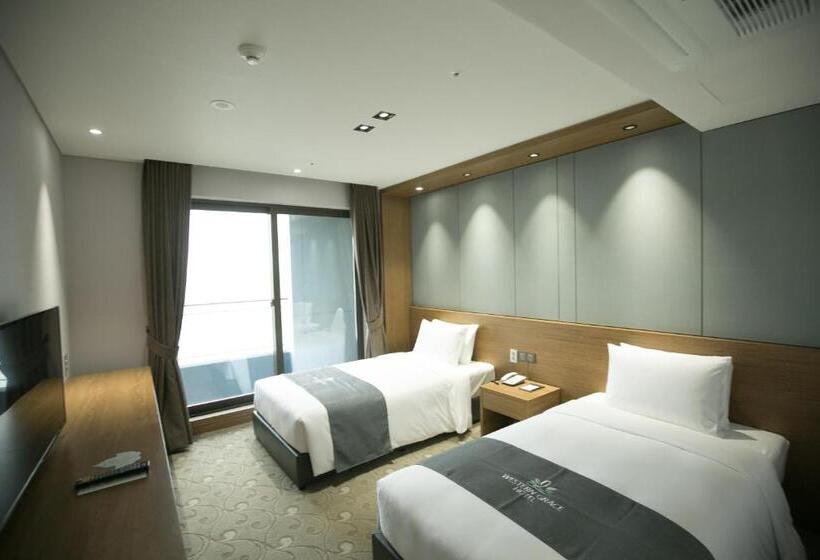 غرفة قياسية مزوَّدة بتراس, Western Grace Hotel Incheon