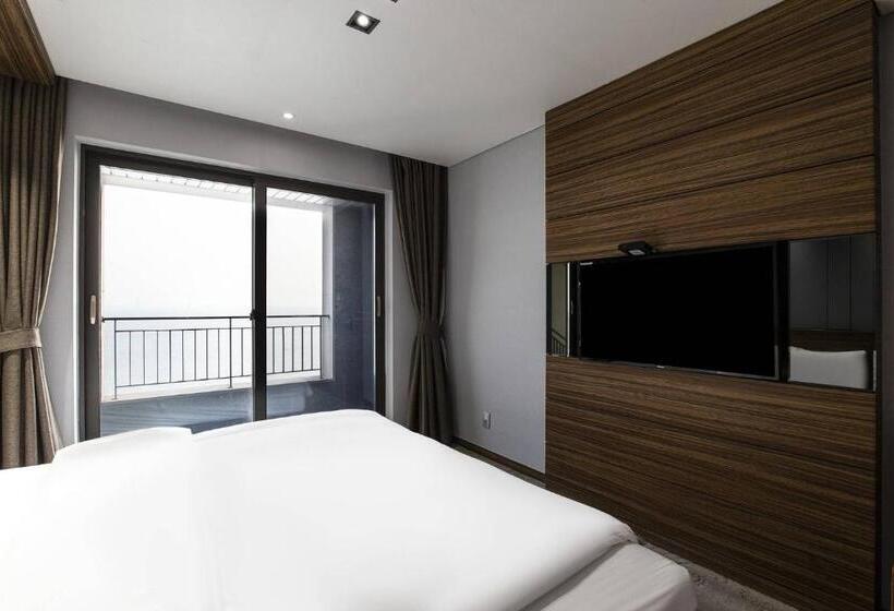 غرفة ديلوكس مزودة بتراس, Western Grace Hotel Incheon