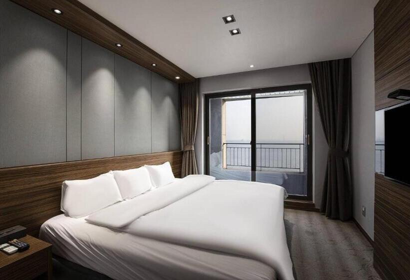 غرفة ديلوكس مزودة بتراس, Western Grace Hotel Incheon