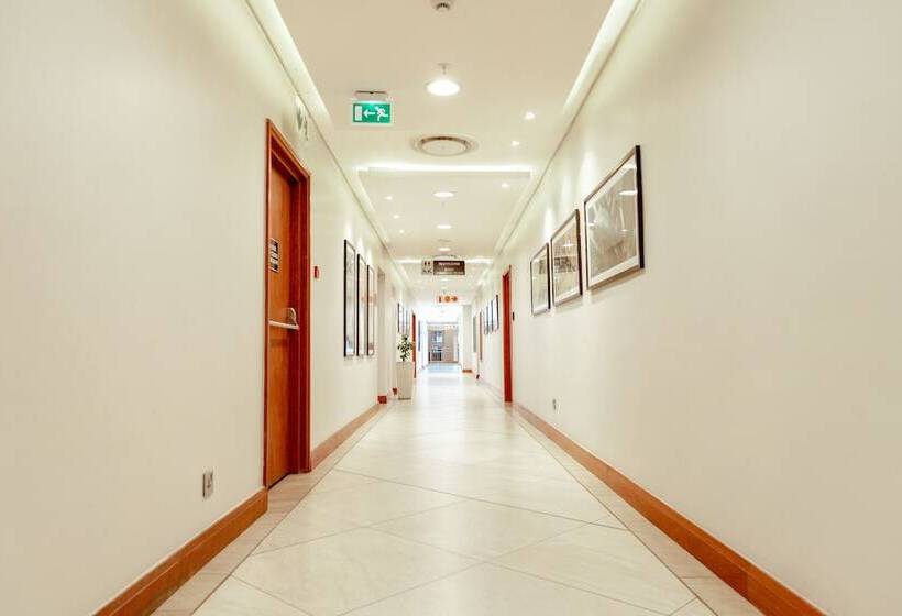 اتاق استاندارد, Hilton Garden Inn Lusaka Society Business Park