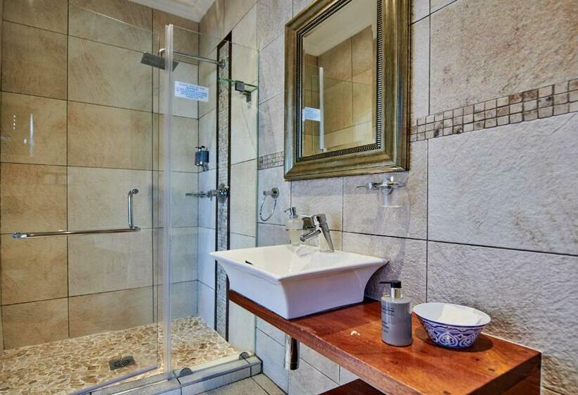 Номер Стандарт, The Hamptons Guest House