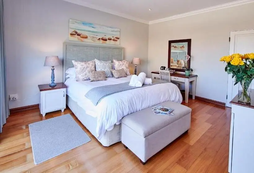 スタンダードルーム, The Hamptons Guest House