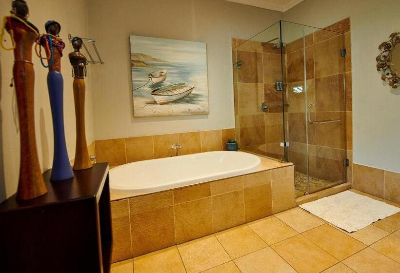 Номер Стандарт, The Hamptons Guest House