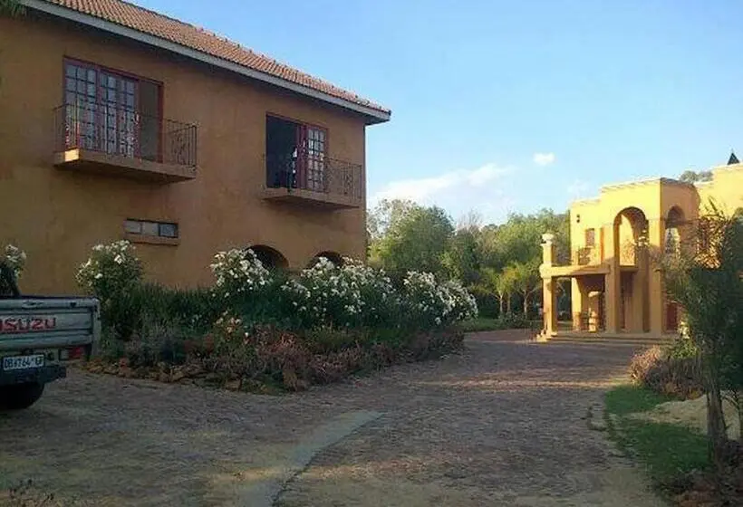 バルコニー付き1ベッドルームアパートメント, Tuareg Guest House