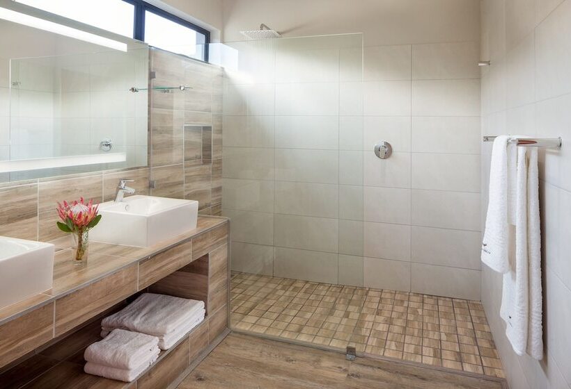 Апартаменты Deluxe 1 Спальня, Wildehondekloof Game Lodge