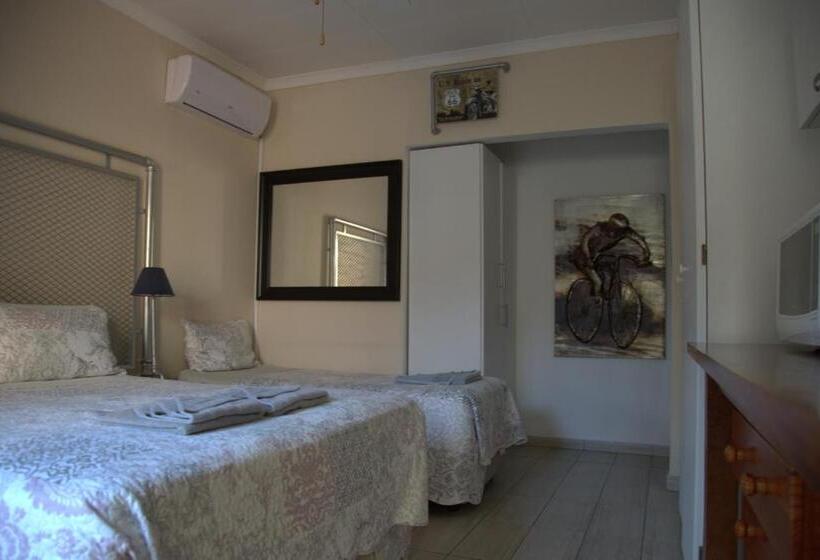 חדר סטנדרט, Xaviera Guest House