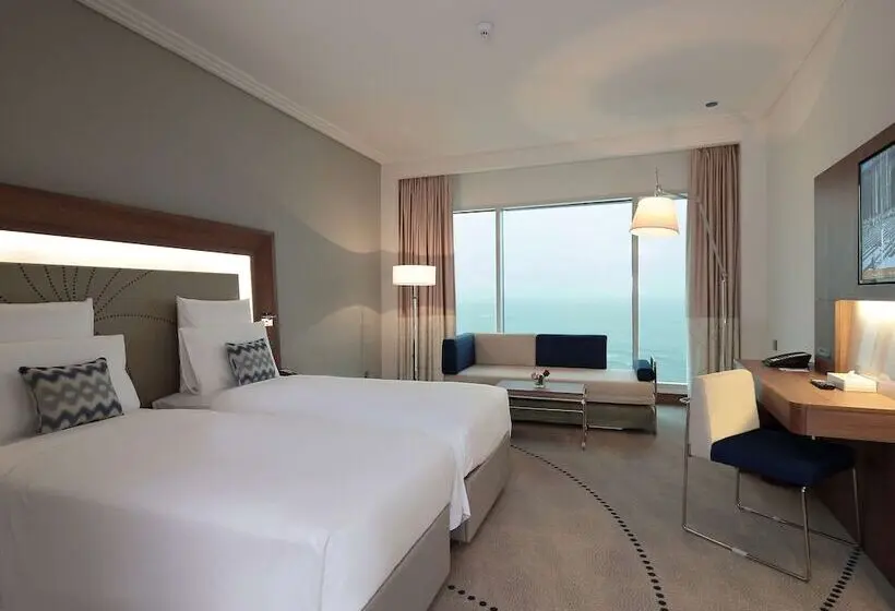 اتاق سوپریور با چشمانداز استخر, Novotel Jazan