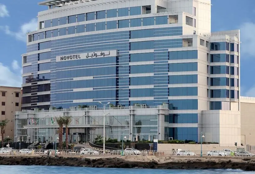 Superior suite with pool view, Novotel Jazan