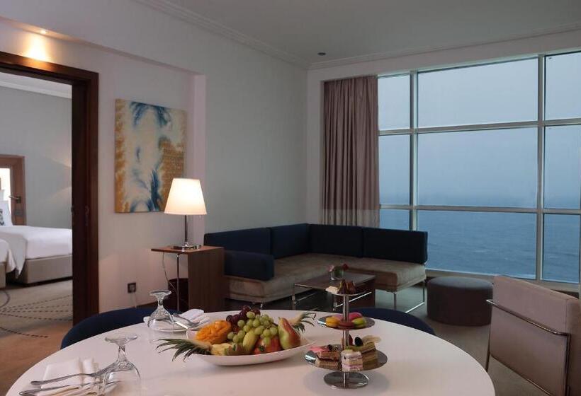 Superior suite with pool view, Novotel Jazan