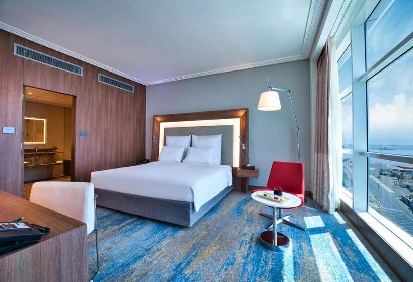 جناح سوبيريور مطل على المسبح, Novotel Jazan