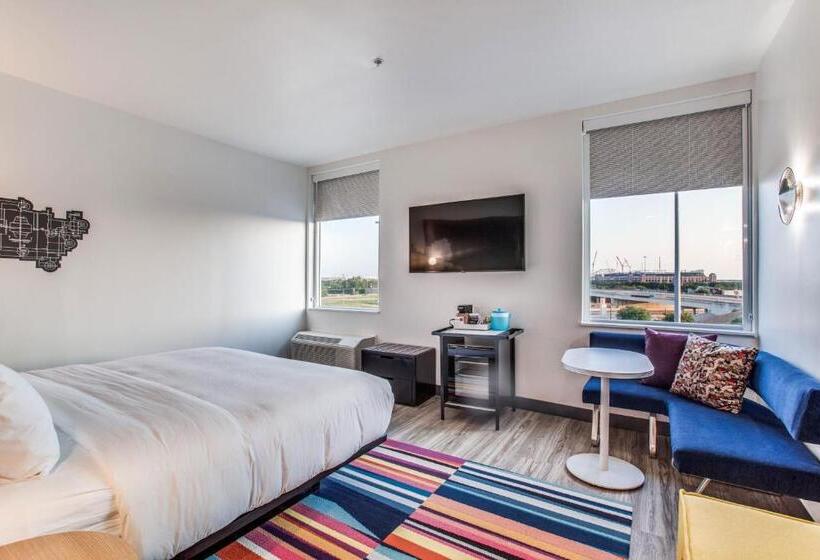 غرفة قياسية سرير كينج, Aloft Dallas Arlington Entertainment District