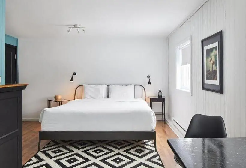 Superior Zimmer Kingsize Bett, Beatnik