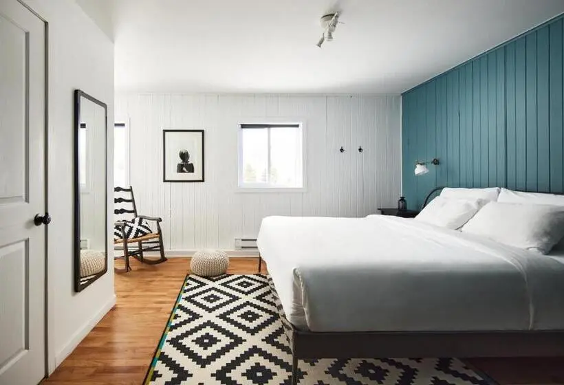 Standardzimmer Kingsize Bett, Beatnik