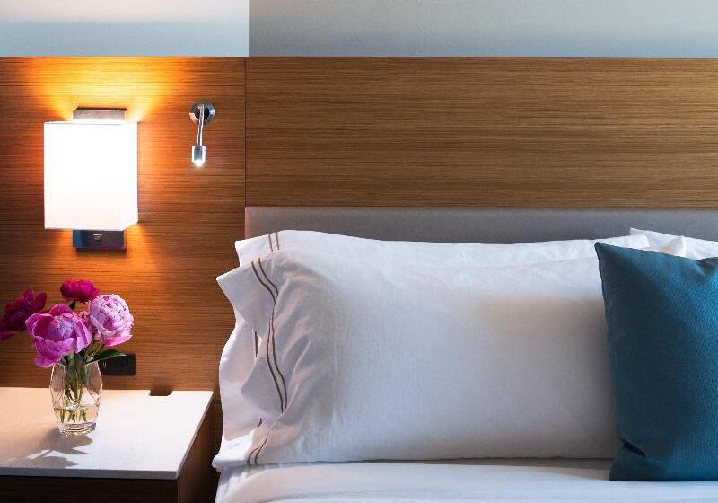 Номер Стандарт, Even Hotel Seattle Downtown Lake Union, An Ihg