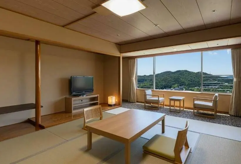 スタンダード４人部屋, Kamenoi Hotel Toba