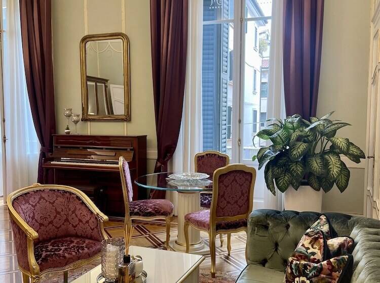 سوئیت ریاست جمهوری 2 خوابه, Palazzo Monga Boutique Guesthouse