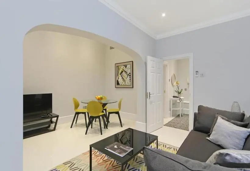 آپارتمان 1 خوابه, Queensgate Court