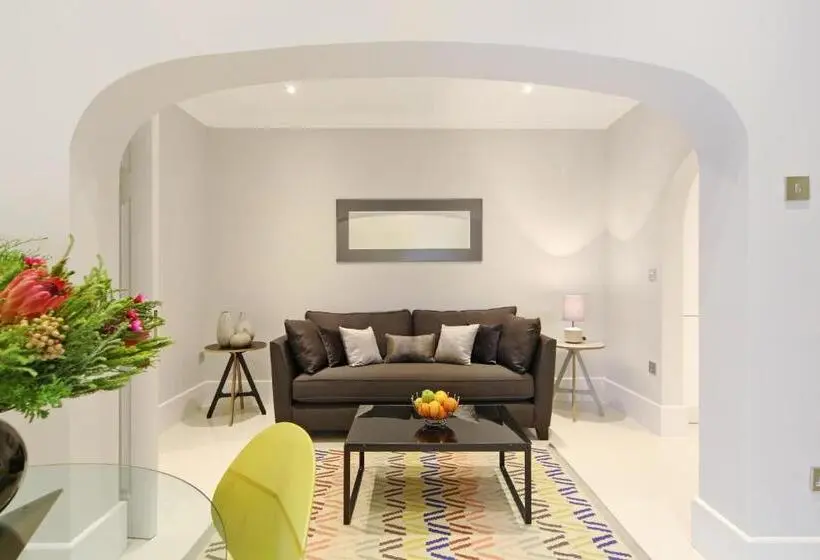 آپارتمان 1 خوابه, Queensgate Court