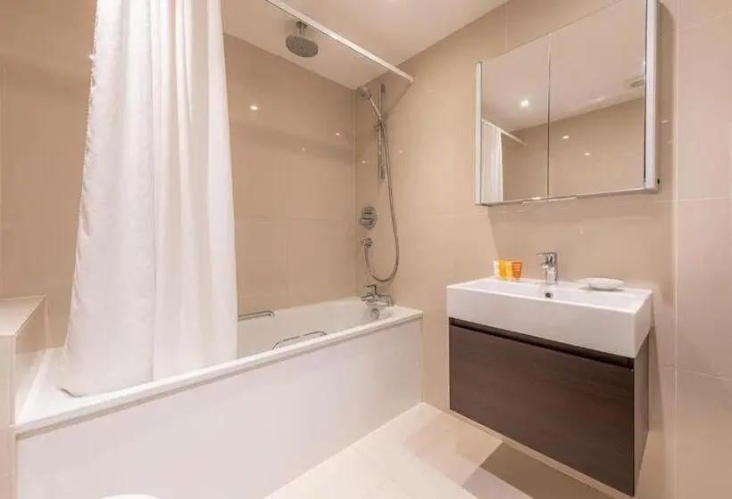 آپارتمان لوکس 2 خوابه, Queensgate Court