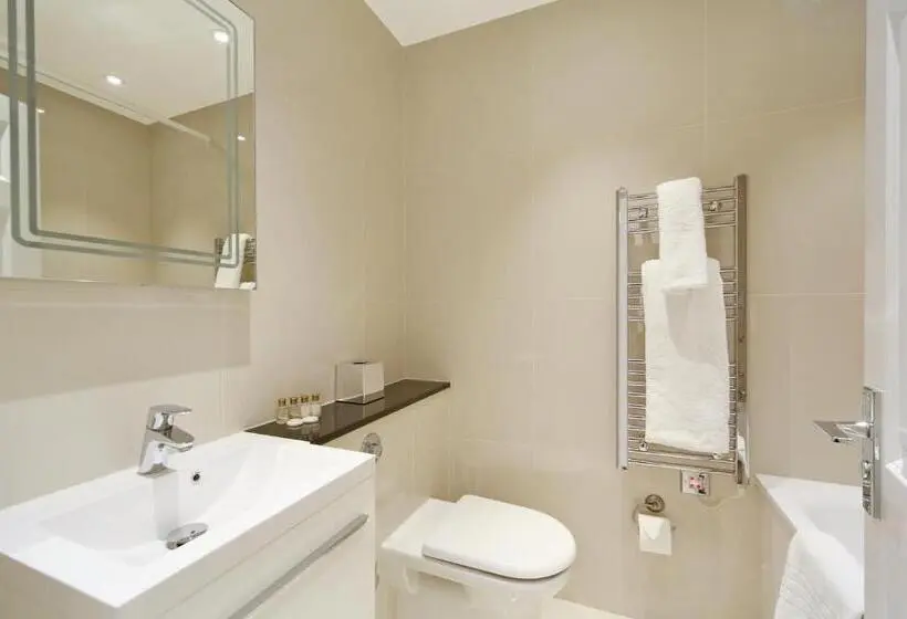 آپارتمان 3 خوابه, Queensgate Court