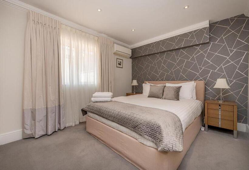 带1个卧室的高级公寓, Queensgate Court