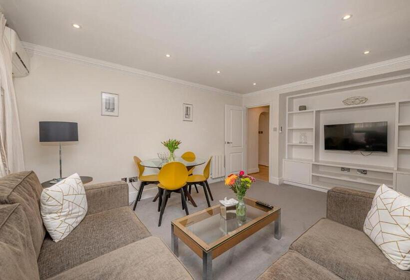 带1个卧室的高级公寓, Queensgate Court