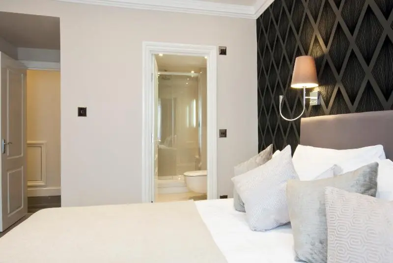 آپارتمان لوکس 2 خوابه, Queensgate Court