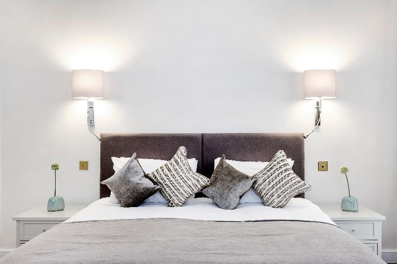 带3个卧室的豪华公寓, Queensgate Court