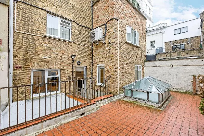 آپارتمان لوکس 1 خوابه, Queensgate Court