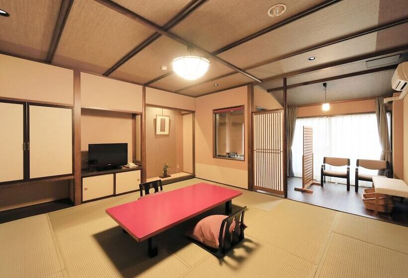 غرفة قياسية, Saikatei Jidaiya