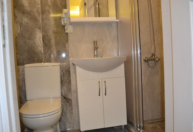 エコノミートリプルルーム, Seven Days Hotel   İstanbul