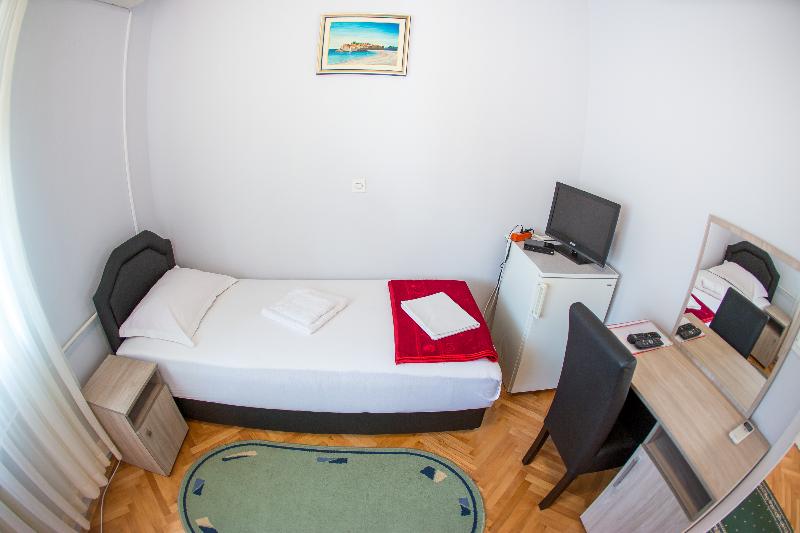 اتاق استاندارد یک نفره, Guest House Blue Coast