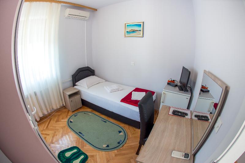 اتاق استاندارد یک نفره, Guest House Blue Coast