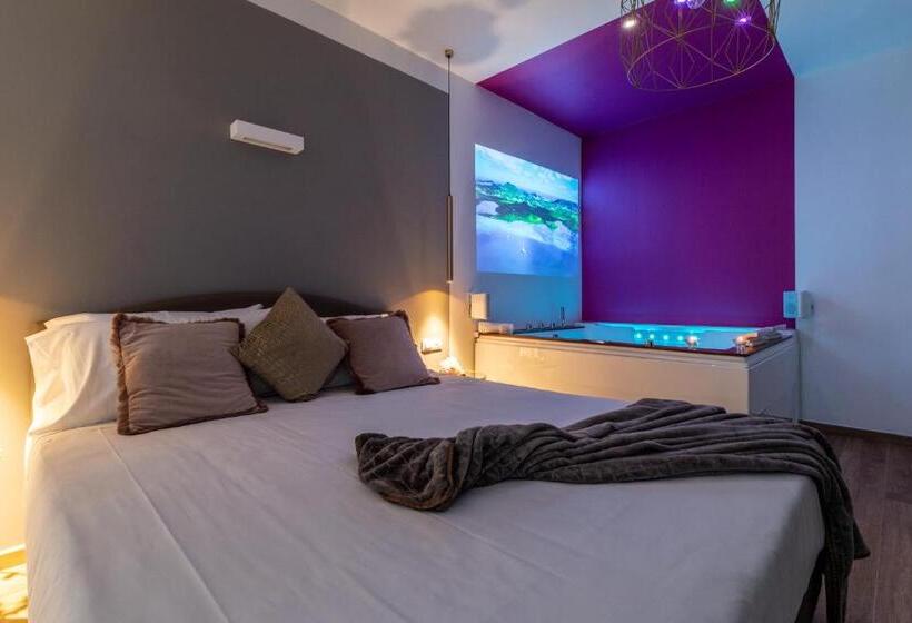 Люкс Кровать Кинг, 4 Star Suite Spa   Self Check In