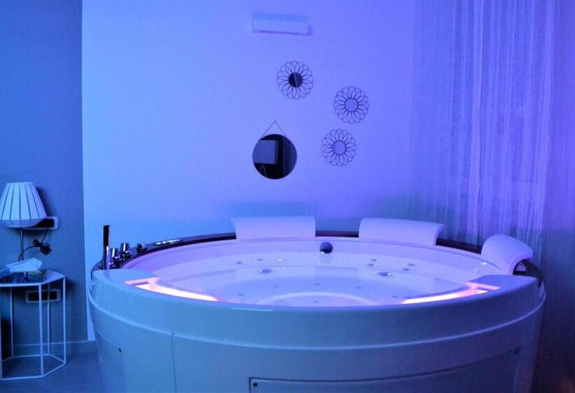 Люкс, 4 Star Suite Spa   Self Check In