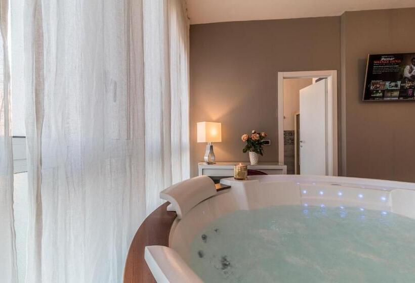 Люкс, 4 Star Suite Spa   Self Check In