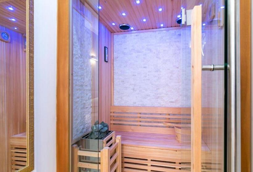 Люкс с гидромассажем, 4 Star Suite Spa   Self Check In