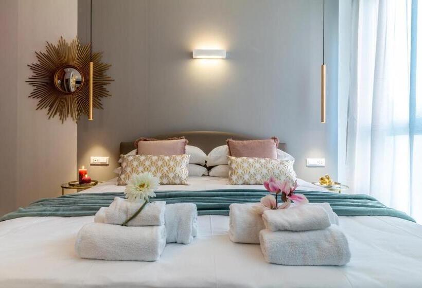 سوئیت با وان آب گرم, 4 Star Suite Spa   Self Check In