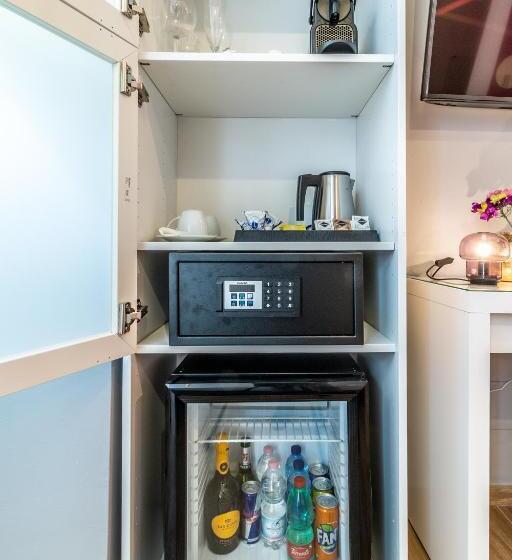 Люкс с гидромассажем, 4 Star Suite Spa   Self Check In