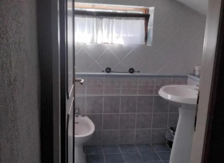 Standard-studio, Baia D'oro