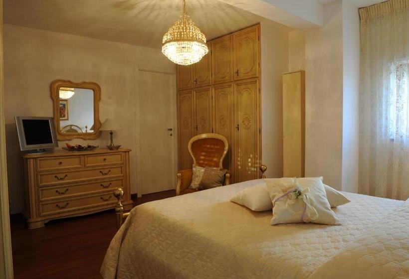 اتاق سوپریور, B&b Il Cielo Sui Sassi