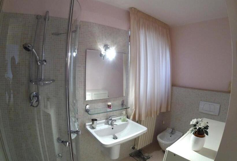 اتاق سوپریور, B&b Il Cielo Sui Sassi