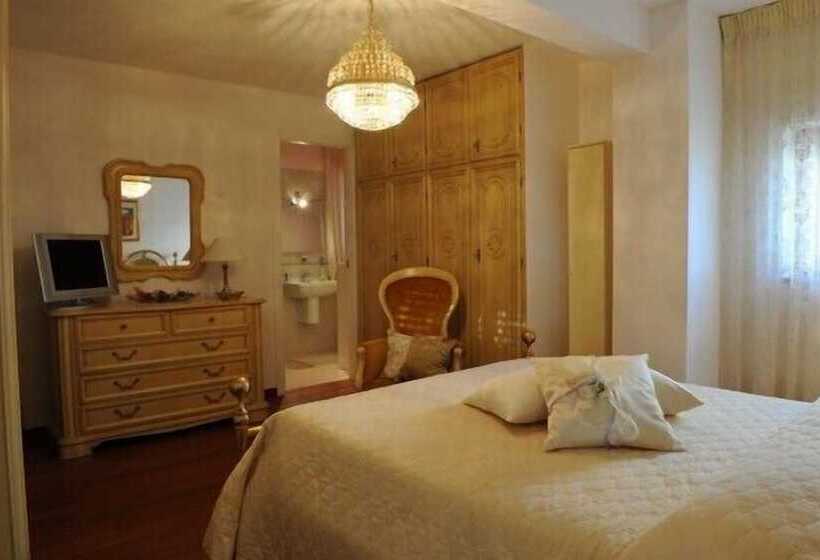 اتاق سوپریور, B&b Il Cielo Sui Sassi