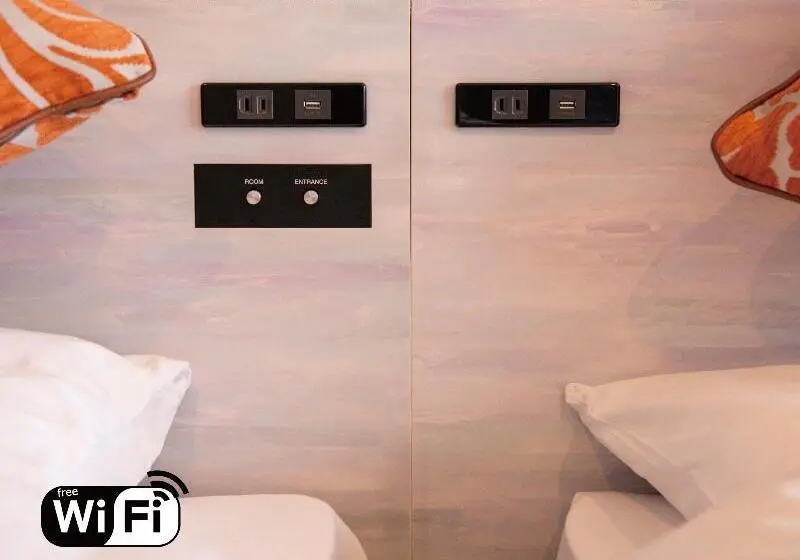 スーペリアの4人部屋, La Gent Hotel Okinawa Chatan Hotel And Hostel